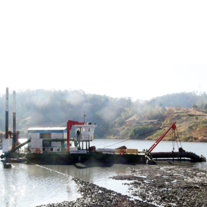 12M معدات Dredger عمق لميناء Desilting